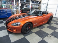 2010 Dodge Viper SRT10-01