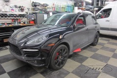 2014 Porsche Cayenne GTS