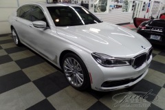 2017 BMW 750i